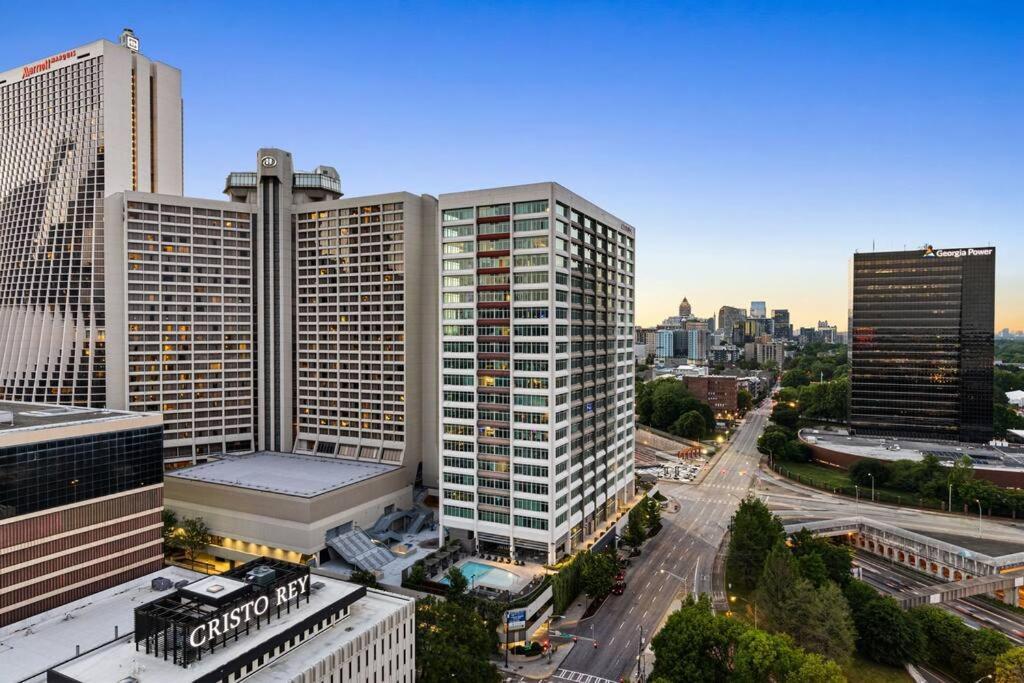 2208-Top Flr-Work/Game Sta-600 Mb-1 Free Park-King Атланта Екстер'єр фото
